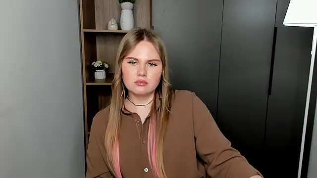 PaulinaBigley online show from 1, 4, 2026