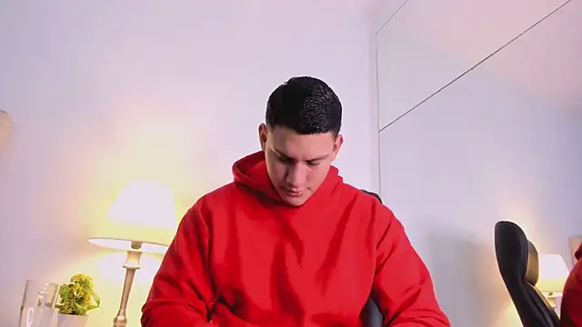Chriss Diamond online show from 31, 7, 2026