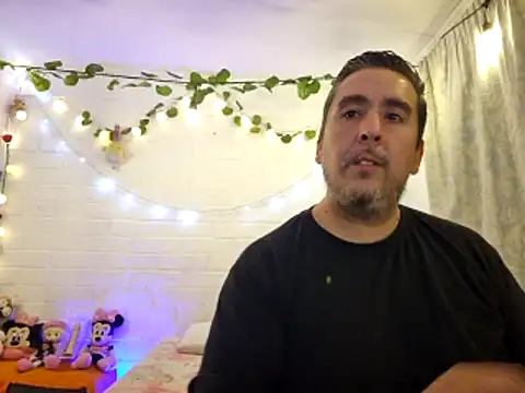 LASEXbellaX online show from 4, 5, 2026