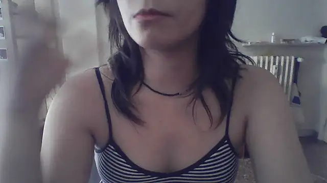 HoneyDrip 1 online show from 26, 6, 2026