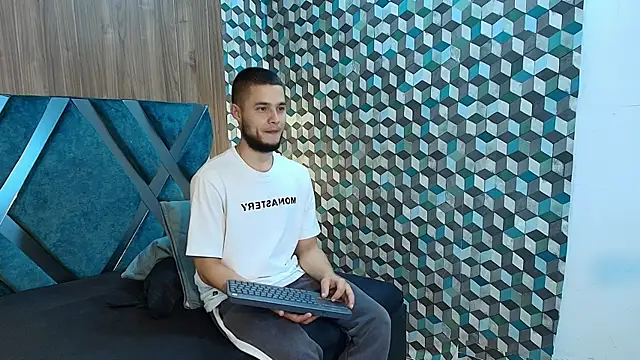 Joaho Fernandez online show from 6, 7, 2026