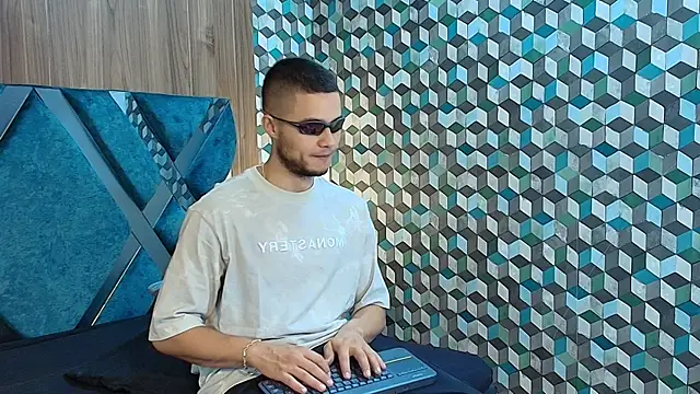 Joaho Fernandez online show from 12, 7, 2026