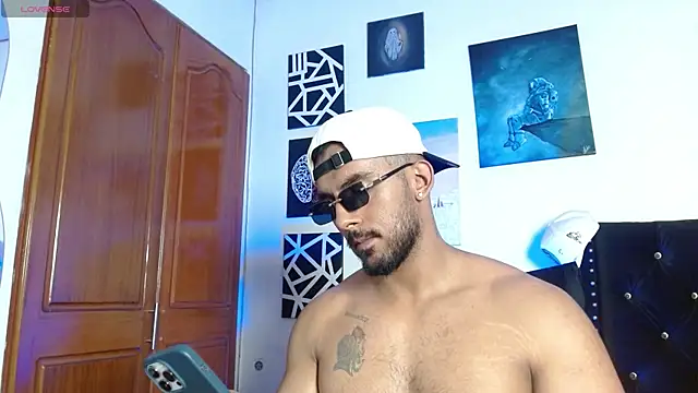 romanpearce  online show from 4, 7, 2026