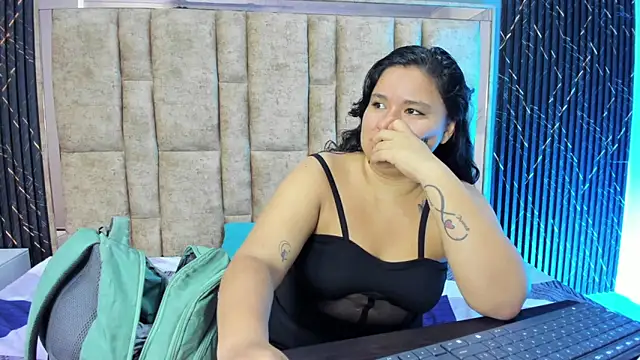 natasha adam21 online show from 2, 7, 2026
