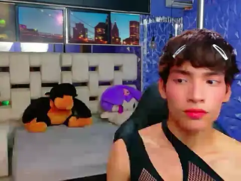 IsaacNovaa online show from 2, 4, 2026