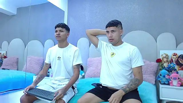 party duo playboy online show from 27, 3, 2026