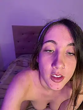 AlissonDavenport online show from 6, 5, 2026