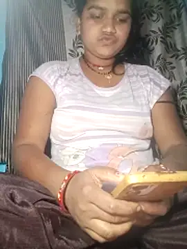 Snapshot of pooja--10 chatting on 26, 3, 2026 pooja--10 online show from 26, 3, 2026