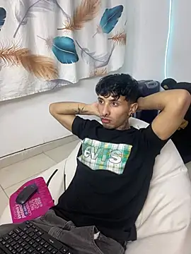 pol mood online show from 15, 5, 2026