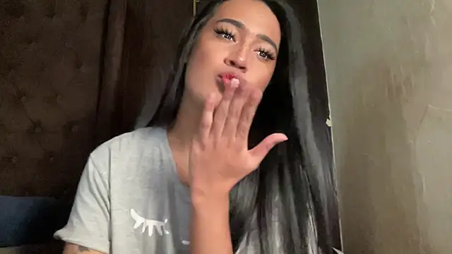 Snapshot of theonlycindy chatting on 7, 4, 2026 theonlycindy online show from 7, 4, 2026