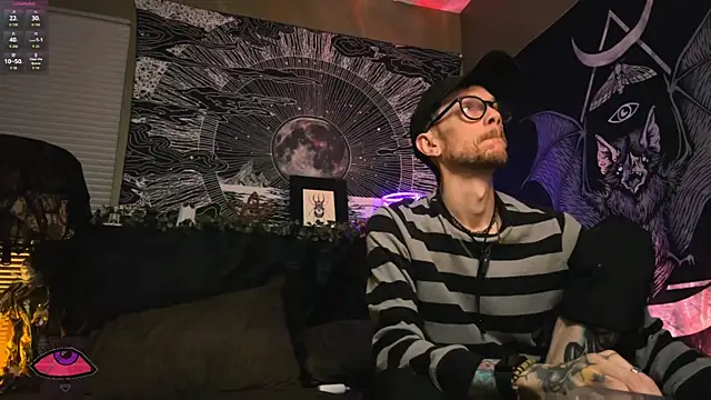 Snapshot of webzandkordz chatting on 18, 7, 2026 webzandkordz online show from 18, 7, 2026