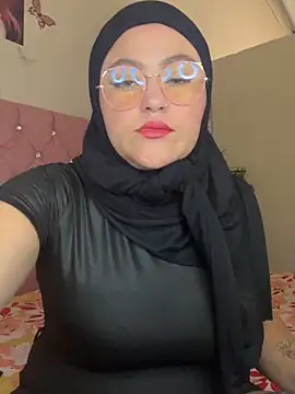 Snapshot of Marian_fadel chatting on 6, 4, 2026 Marian fadel online show from 6, 4, 2026