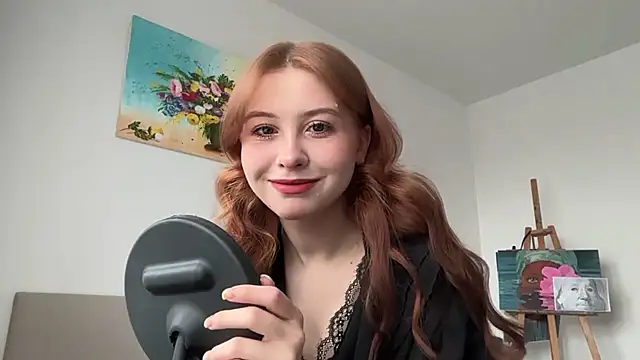Snapshot of Amy_Bronson chatting on 7, 4, 2026 Amy Bronson online show from 7, 4, 2026