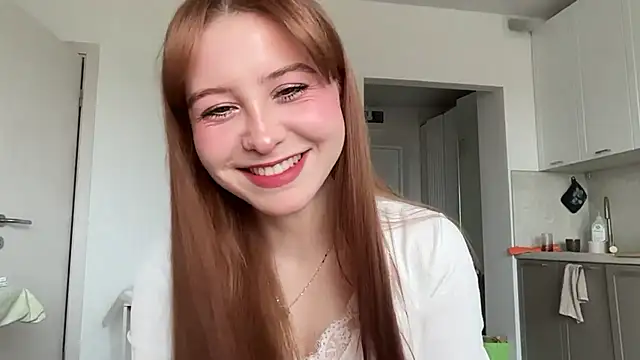 Snapshot of Amy_Bronson chatting on 21, 4, 2026 Amy Bronson online show from 21, 4, 2026