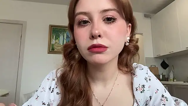 Snapshot of Amy_Bronson chatting on 23, 4, 2026 Amy Bronson online show from 23, 4, 2026