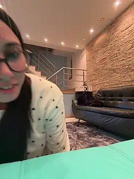 juliacosta online show from 20, 5, 2026