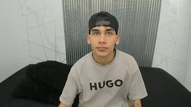 Kitsune 44 online show from 28, 3, 2026