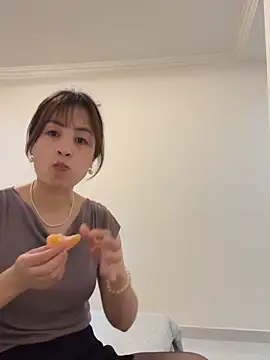 Yang 218 online show from 16, 4, 2026