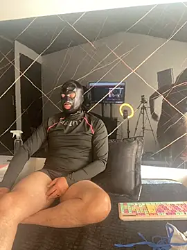 Snapshot of 1junne__1 chatting on 2, 4, 2026 1junne 1 online show from 2, 4, 2026