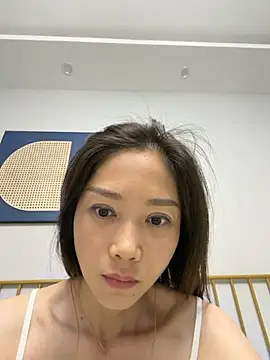 yuanpu0925 online show from 9, 4, 2026