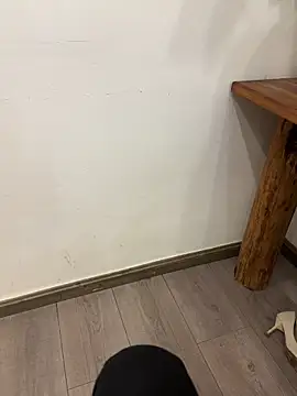 yingzi003 online show from 31, 3, 2026