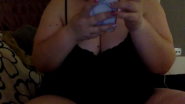 MysticSweetie online show from 27, 4, 2026