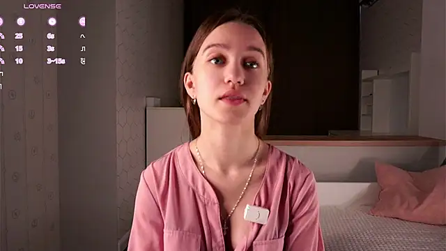 sinfulThea online show from 8, 5, 2026