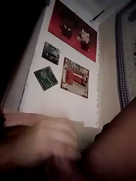 Rockandrola1986 online show from 4, 4, 2026