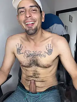 Snapshot of Lherzamxx chatting on 29, 3, 2026 Lherzamxx online show from 29, 3, 2026