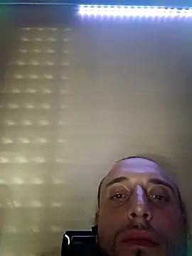 Snapshot of Alessandro9312 chatting on 29, 3, 2026 Alessandro9312 online show from 29, 3, 2026