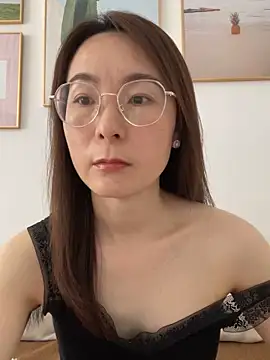 Snapshot of you-520 chatting on 5, 6, 2026 you-520 online show from 5, 6, 2026