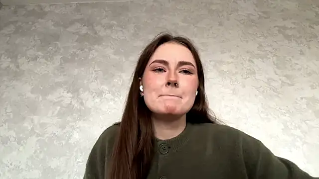 Snapshot of CaroylnEnz chatting on 30, 3, 2026 CaroylnEnz online show from 30, 3, 2026