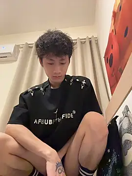 sexyboy-3525 online show from 16, 5, 2026