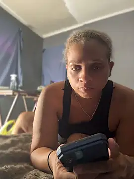 SHY QUINN online show from 4, 7, 2026