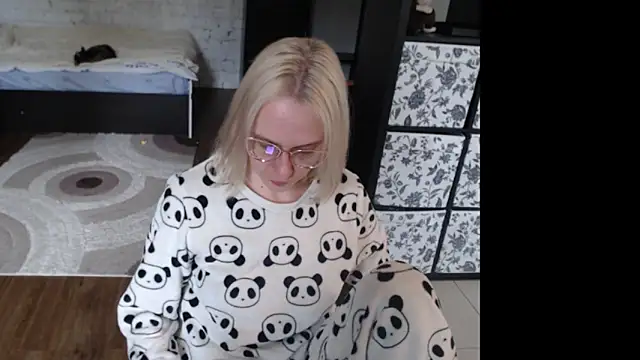 Sweet hot shrmp online show from 26, 4, 2026