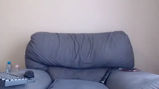 Snapshot of xxZoeyx chatting on 16, 11, 2025 xxZoeyx online show from 16, 11, 2025