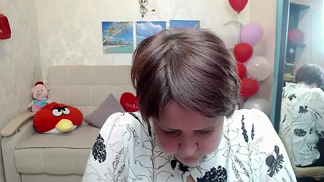 QUEEN02030 online show from 2, 4, 2026