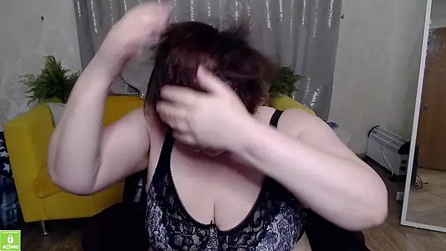 QUEEN02030 online show from 6, 5, 2026