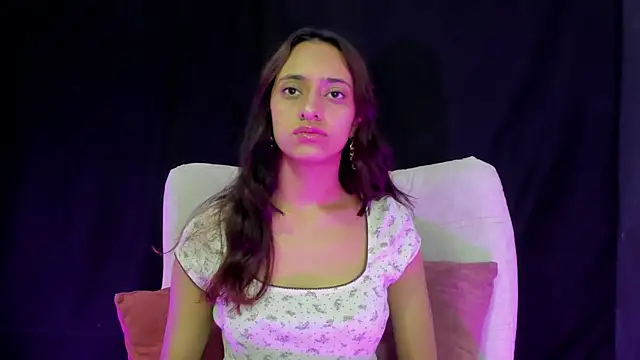 Snapshot of Charlotte_Benette chatting on 31, 3, 2026 Charlotte Benette online show from 31, 3, 2026