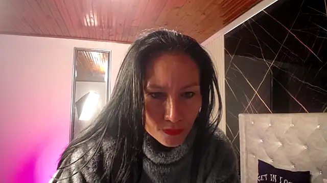 valeriiaa b online show from 18, 4, 2026