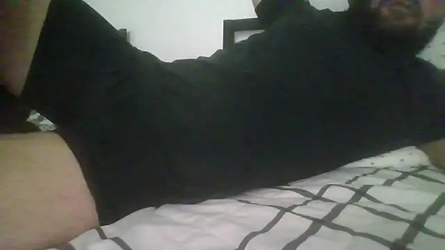 Snapshot of sidestroke211 chatting on 14, 4, 2026 sidestroke211 online show from 14, 4, 2026