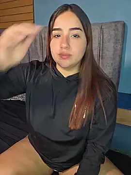 Snapshot of Salma_saad chatting on 7, 6, 2026 Salma saad online show from 7, 6, 2026