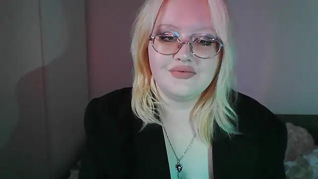Elayne Sweet online show from 14, 4, 2026