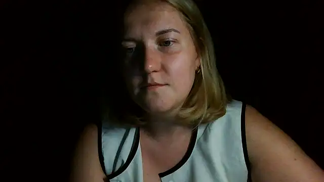 TinaKittyX online show from 29, 6, 2026