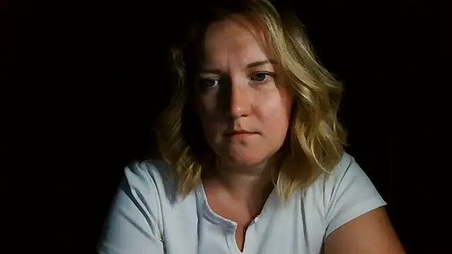 TinaKittyX online show from 5, 7, 2026