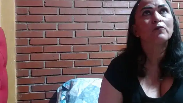 kristalmarelyn online show from 6, 7, 2026