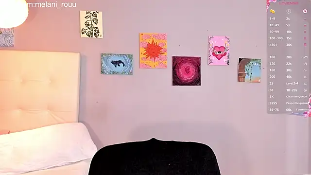 Melaniaa Roussee online show from 14, 4, 2026