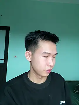 tuanhip online show from 4, 4, 2026
