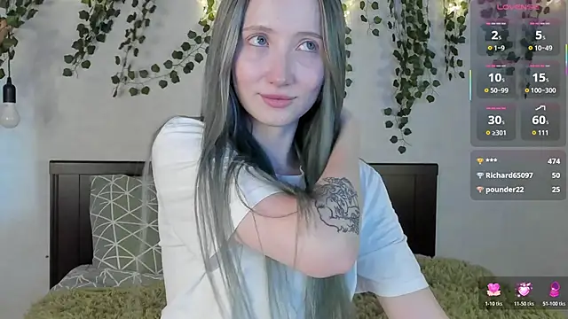 Leona Vixen online show from 11, 6, 2026