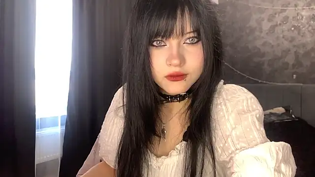 EmilyEmbears online show from 14, 4, 2026